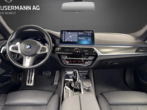 BMW 530e xDrive Touring M SPORT