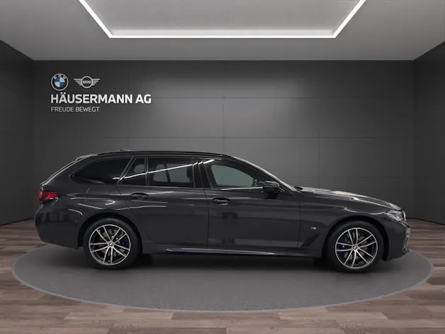 BMW 530e xDrive Touring M SPORT