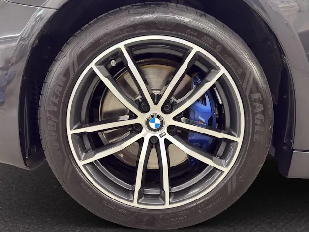 BMW 530e xDrive Touring M SPORT