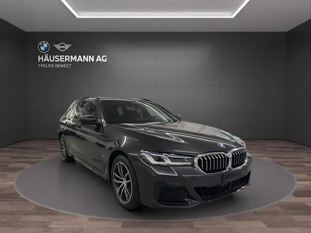 BMW 530e xDrive Touring M SPORT