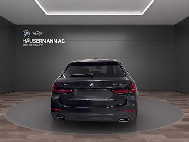BMW 530e xDrive Touring M SPORT