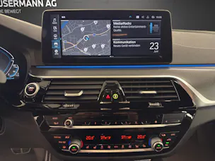 BMW 530e xDrive Touring M SPORT