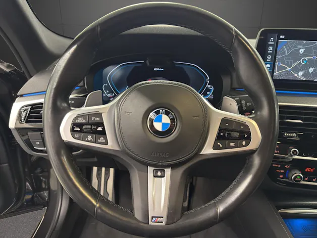 BMW 530e xDrive Touring M SPORT