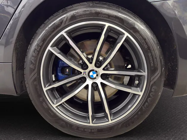 BMW 530e xDrive Touring M SPORT