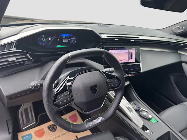 Peugeot 408 1.6 PHEV 180 GT