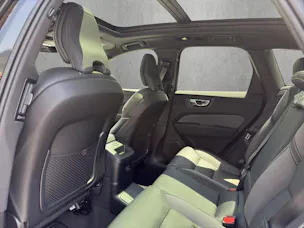Volvo XC60 T8 eAWD PluginHybrid Black Edition Geartronic