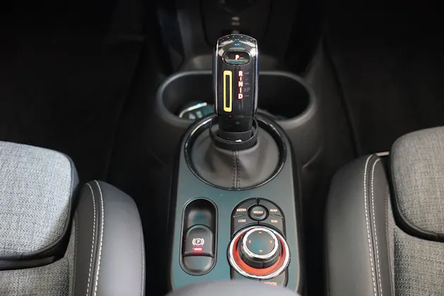 Mini Cooper SE Mosaert Edition