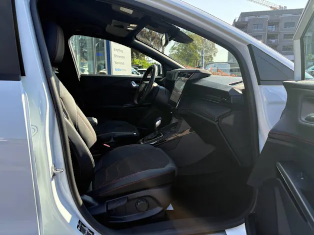 Ford Puma 1.0 EcoB Hybrid 155 ST-Line X **White Edition**