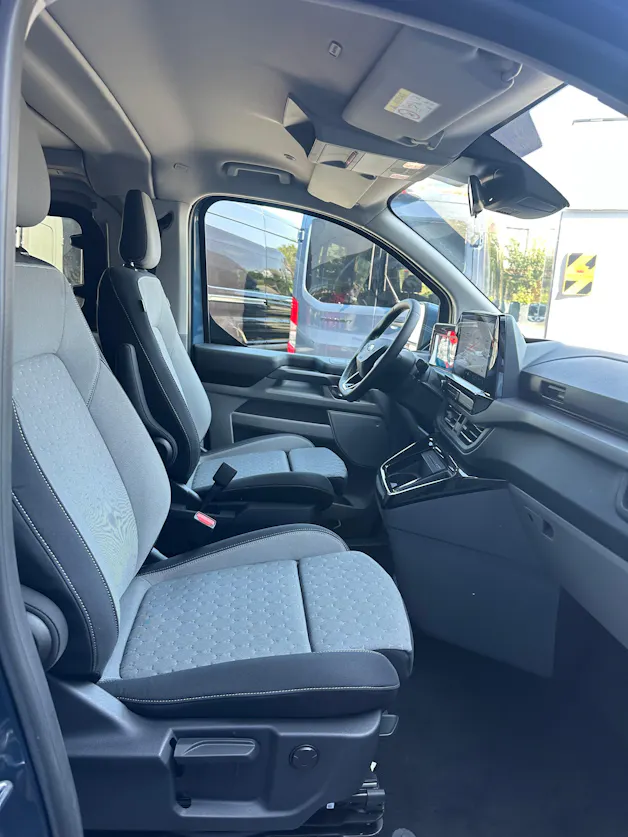 Ford Transit C Nugget 320 L1 2.0 Ec Titanium/170CV/Aut.