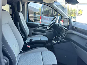 Ford Transit C Nugget 320 L1 2.0 Ec Titanium/170CV/Aut.