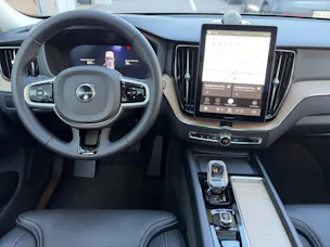Volvo XC60 2.0 T8 TE Ultra Dark eAWD