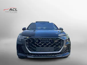 AUDI RSQ8 performance quattro