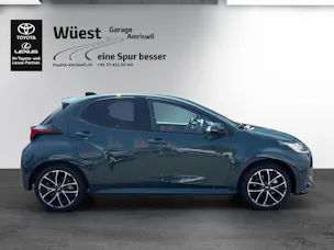 Toyota Yaris 1.5 VVT-i HSD Trend