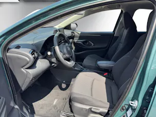 Toyota Yaris 1.5 VVT-i HSD Trend