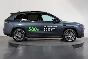 Leapmotor C10 EV AWD