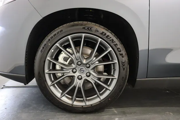 Leapmotor C10 EV AWD