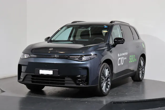 Leapmotor C10 EV AWD