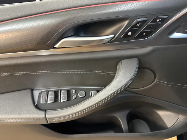 BMW X3 M40i