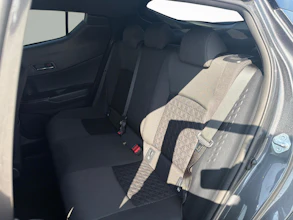 https://vehicle.imgix.net/4398834/58d56870-52a6-4c12-8d7b-e6e8552116f9.jpg
