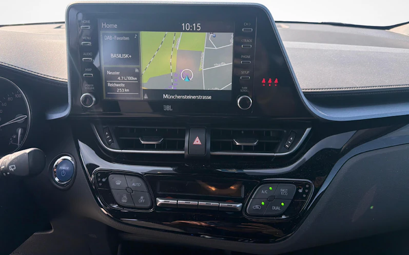 Fahrzeugbild TOYOTA C-HR