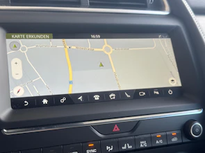 Fahrzeugbild JAGUAR E-Pace 2.0 T 250 R-Dynamic S AWD