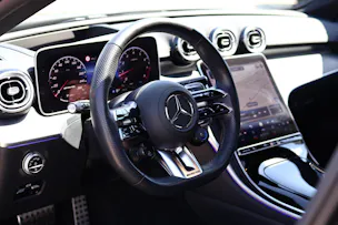 Mercedes-Benz C 43 AMG 4matic+ * Pack AMG Night * Panorama * 360° Kamera * Head-Up * Sitzlüftung *