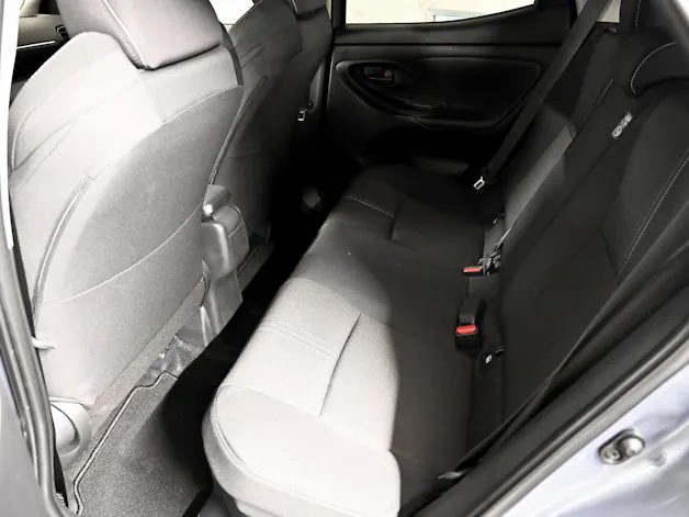 Toyota Yaris 1.5 VVT-i HSD Trend