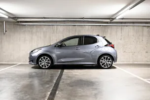 Toyota Yaris 1.5 VVT-i HSD Trend