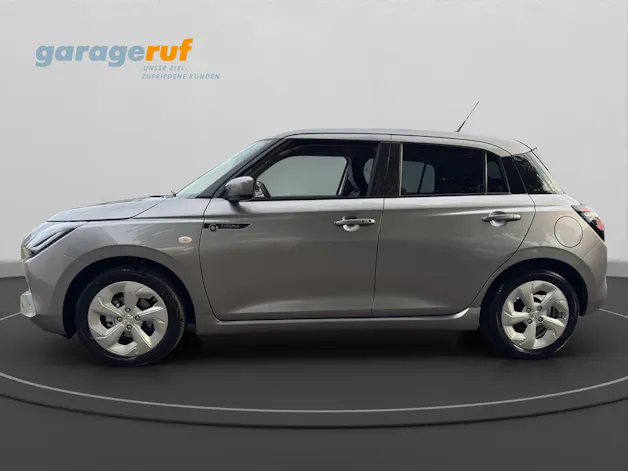 Suzuki Swift 1.2 Sakura Hybrid