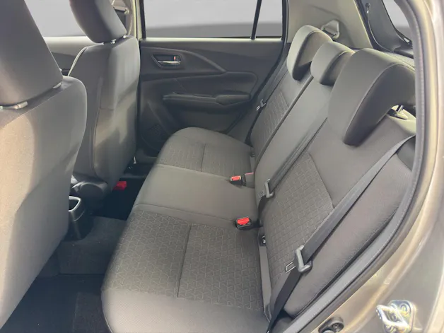 Suzuki Swift 1.2 Sakura Hybrid
