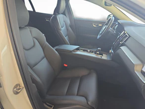 https://vehicle.imgix.net/4398929/f10fb5a1-428c-4a18-bb46-63f8d513117c.jpg