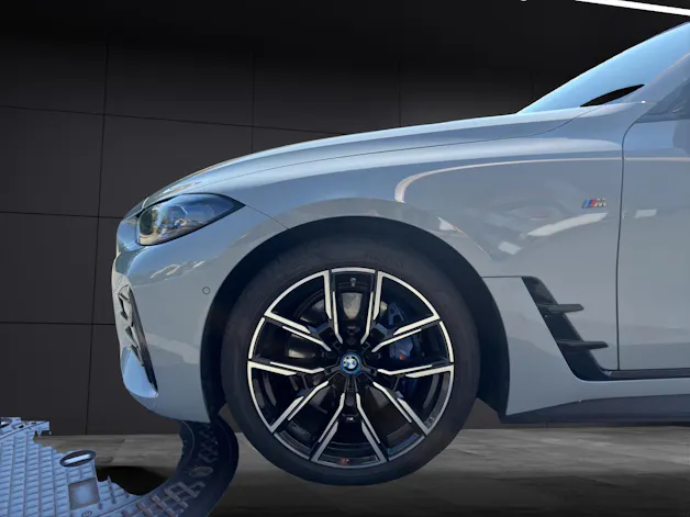 BMW i4 M50