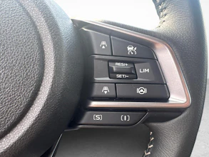 https://vehicle.imgix.net/4398935/084ec4ad-b438-41a3-a1ad-fdbbbd5acdc3.jpg