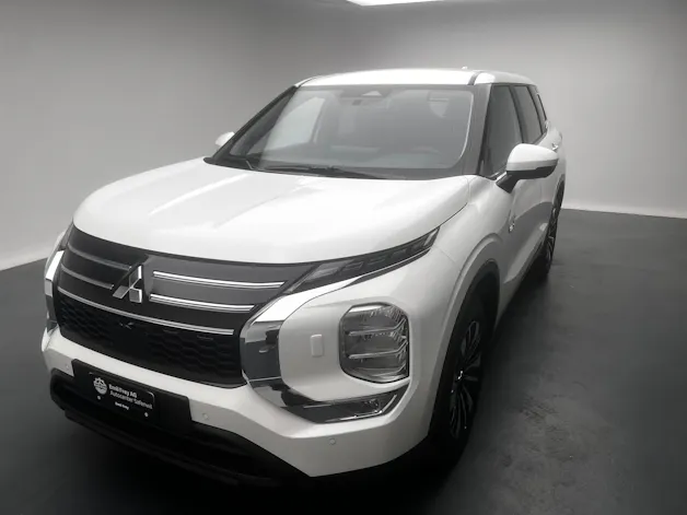Mitsubishi Outlander 2.4 PHEV Invite 4x4