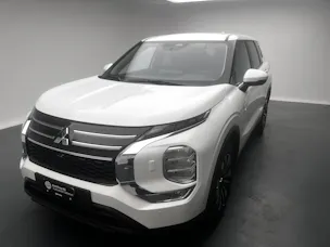 Mitsubishi Outlander 2.4 PHEV Invite 4x4