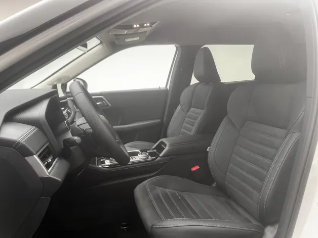 Mitsubishi Outlander 2.4 PHEV Invite 4x4