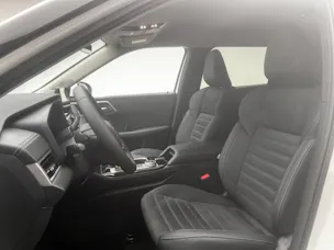 Mitsubishi Outlander 2.4 PHEV Invite 4x4