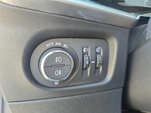 Fahrzeugbild OPEL Mokka 1.2 T Elegance / ab 3,99% Leasing bei Abschluss einer Protect Autoversicherung