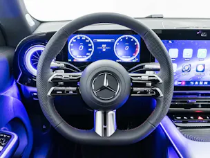 MERCEDES-BENZ CLA 220 4MATIC SB