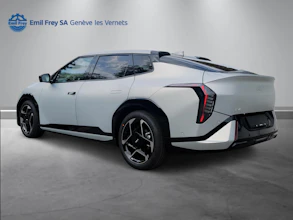 https://vehicle.imgix.net/4398969/5033b6be-1287-4cff-bc15-bcb7781bd224.jpg