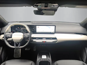 https://vehicle.imgix.net/4398980/1c6d72a3-3dd9-4f4c-a8d3-8a274b0d9e50.jpg