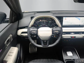 https://vehicle.imgix.net/4398980/a8975198-86d5-491f-9c19-69282d6b43c4.jpg