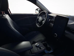 https://vehicle.imgix.net/4398984/01e6003e-e176-487c-a4a0-5036c4b215f2.jpg