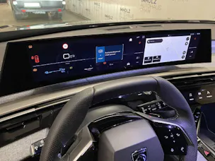 PEUGEOT 5008 1.6 PHEV 225 GT
