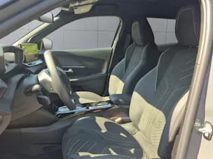 PEUGEOT 2008 1.2 Hybrid 145 GT Exclusive
