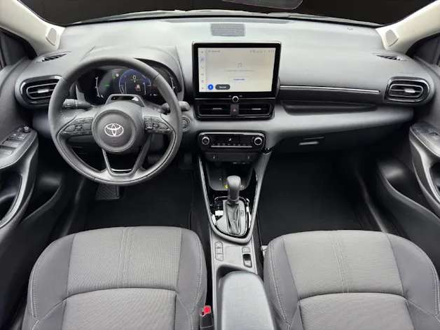 Toyota Yaris 1.5 VVT-i HSD Trend