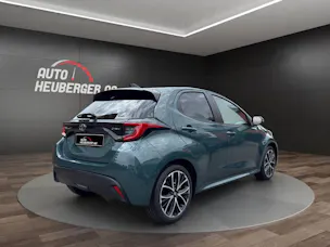 Toyota Yaris 1.5 VVT-i HSD Trend