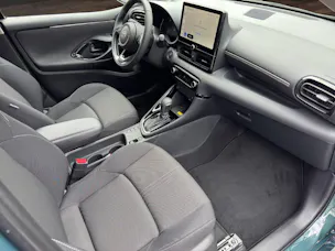 Toyota Yaris 1.5 VVT-i HSD Trend