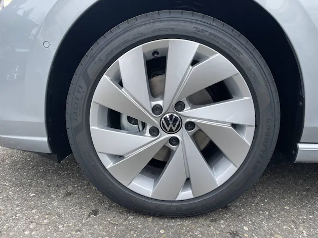 VW Golf VIII 1.5 eTSI UNITED Life DSG