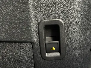 VW Golf VIII 2.0 TSI R-Line DSG 4motion